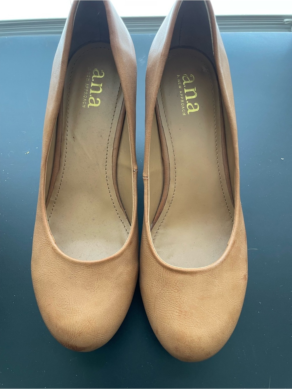 a.n.a Tan Round-Toe Low Heels